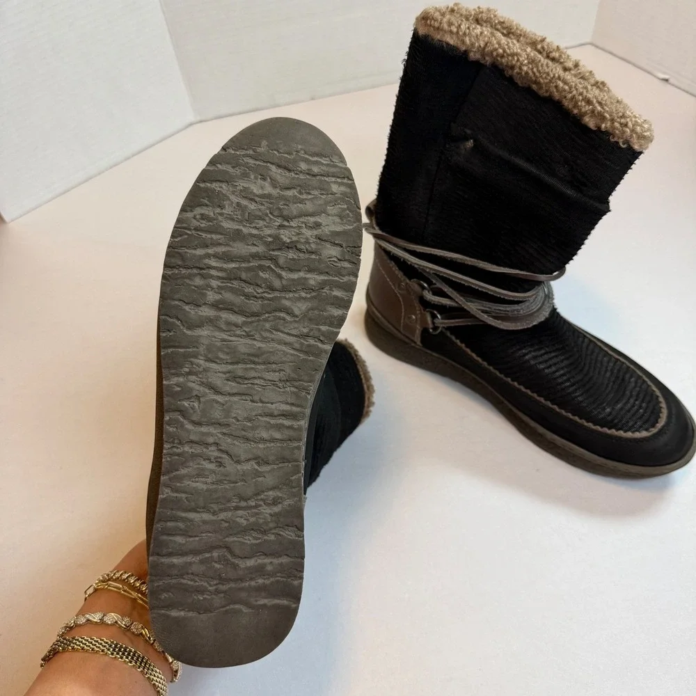 OTBT black brown